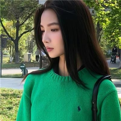 香闺春暖